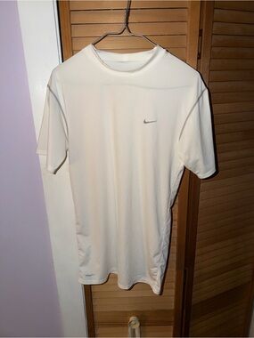 Nike DriFit white Short Sleeve Athletic Tee